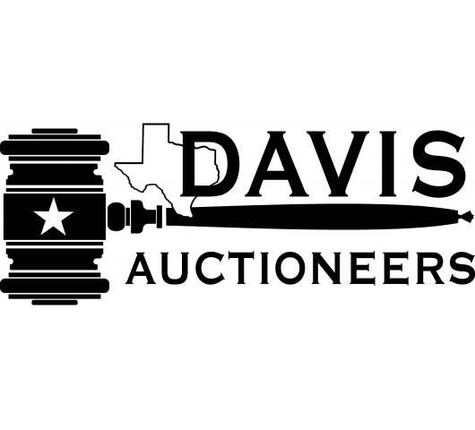 Davis Auctioneers Logo